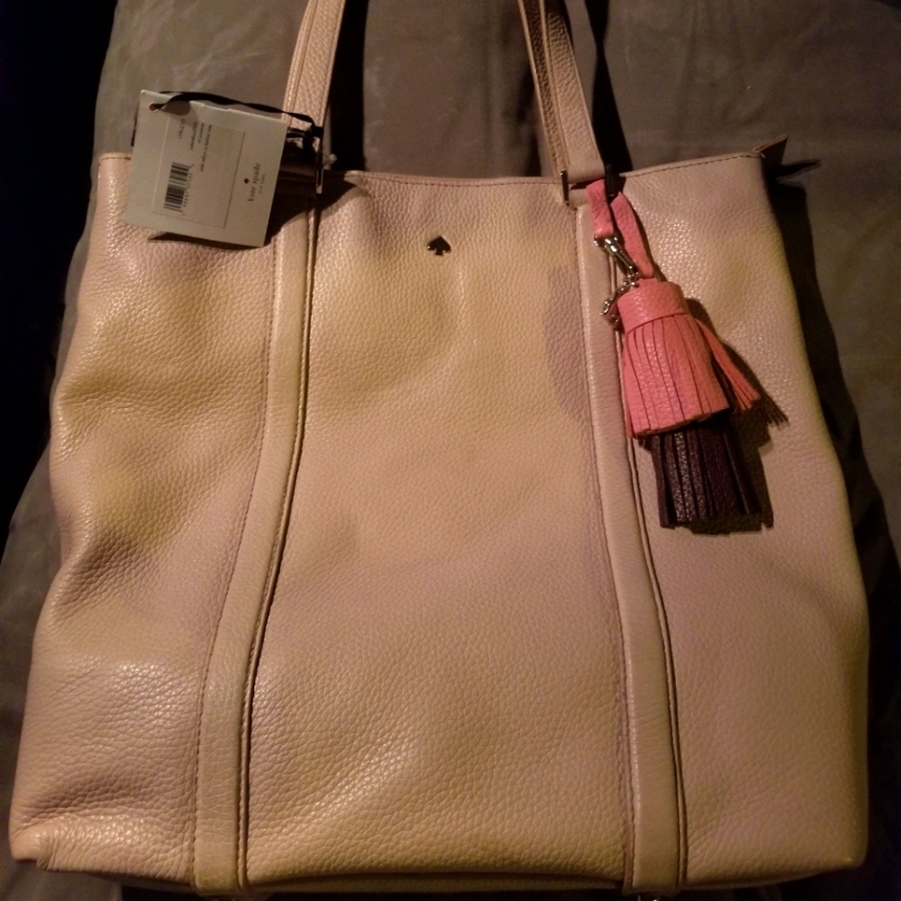 Kate Spade On Purpose North South Leather Tote in Pale Vellum Pebble Leather Bag